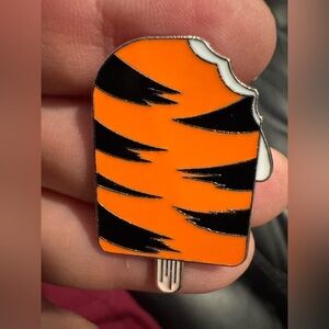 Tigger Popsicle Ice Cream Mystery Pack Disney Pin
